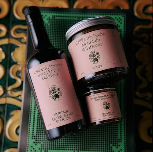 lifestyle image of Chef’s Kiss Gift Set