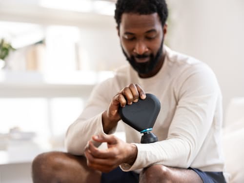 lifestyle image of Theragun Mini 3.0