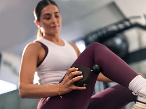 lifestyle image of Theragun Mini 3.0