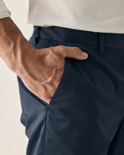 on model image of Daily Driver Chino - HB Athletic Straight