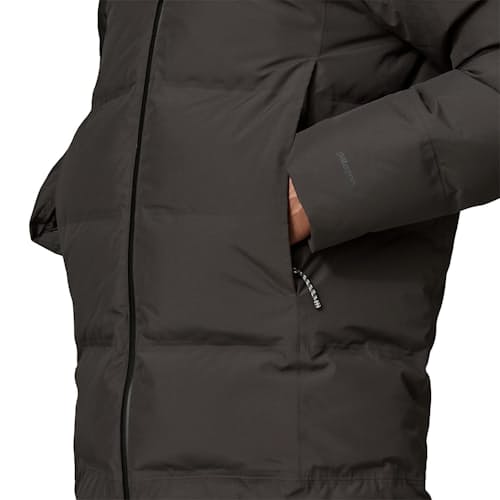on model image of Jackson Glacier Parka