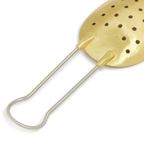 laydown detail image of Cocktail Strainer