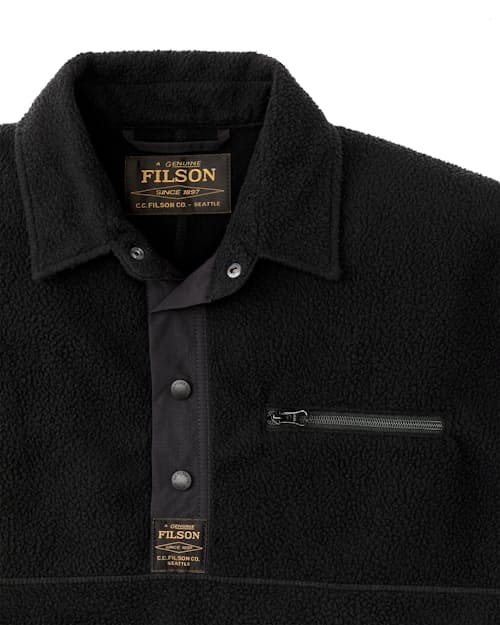 laydown detail image of Pile Fleece Pullover
