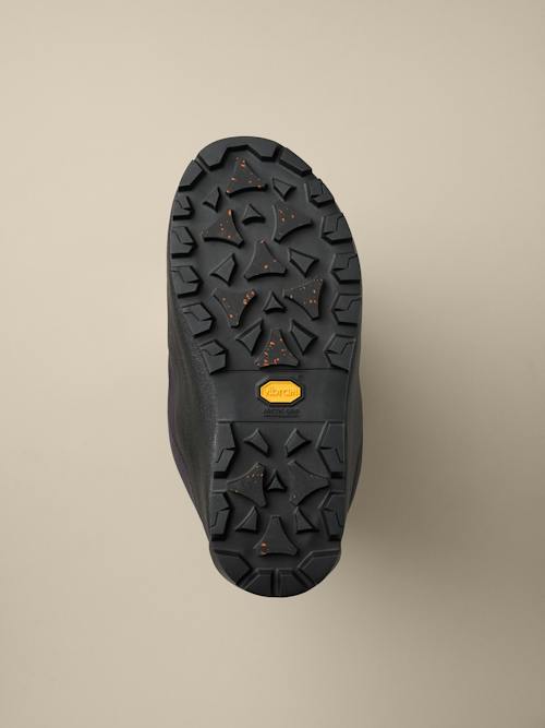 no crop image of Postour Boot