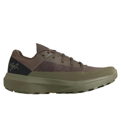 laydown image of Norvan LD4 Trail Sneaker