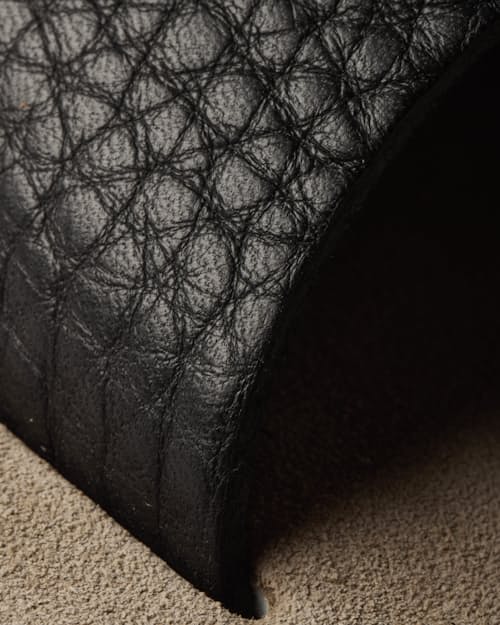 laydown detail image of Bullhide Slide