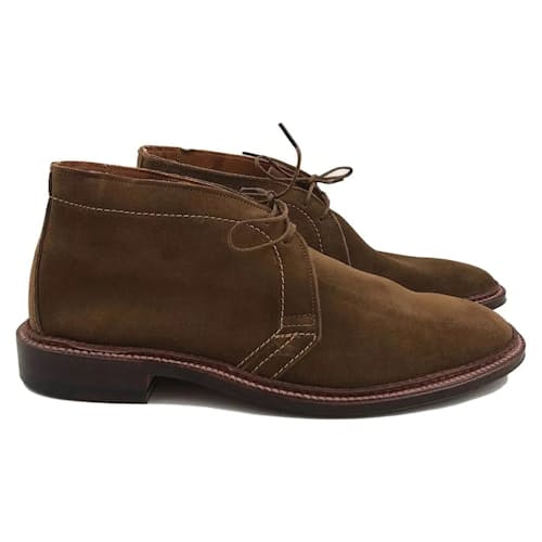 laydown image of Unlined Chukka Boot
