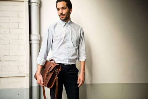 lifestyle image of Scott Writer's Bag