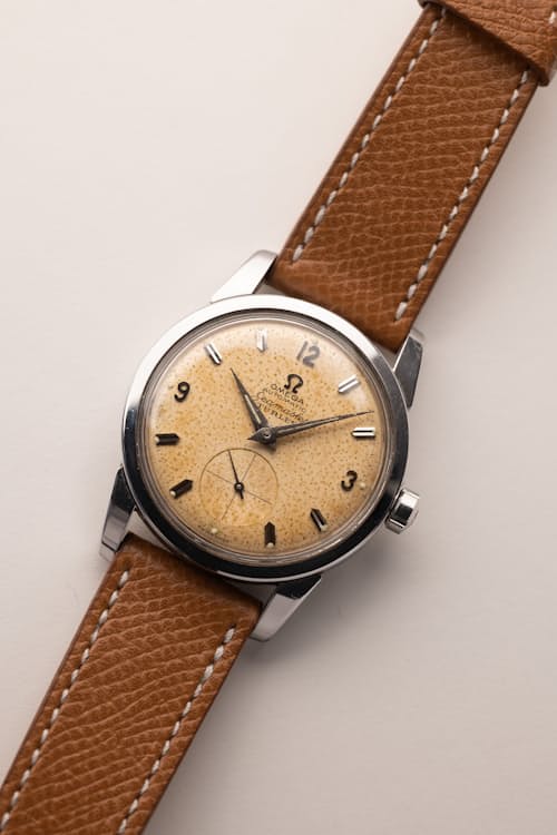 laydown detail image of Omega Seamaster Tropical - Turler Double Name