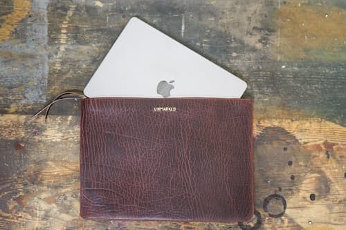 no crop image of Laptop Holder