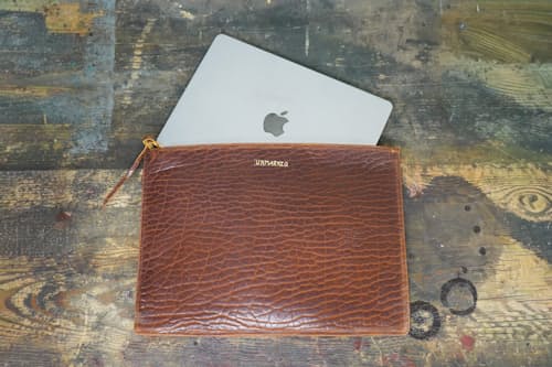 no crop image of Laptop Holder