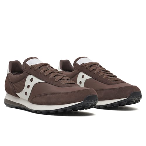 laydown image of Trainer 80