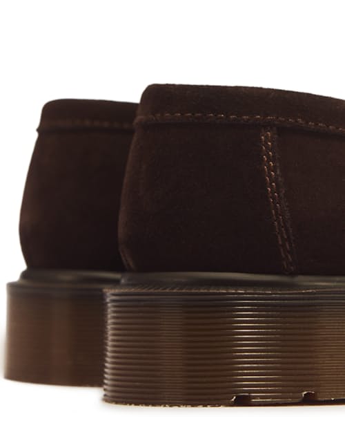 laydown detail image of MIE Delapre Loafer