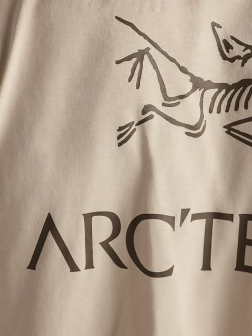 laydown detail image of Kragg SL Cotton Bird Word Short Sleeve T-Shirt