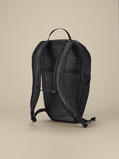 no crop image of Axios 10 Backpack