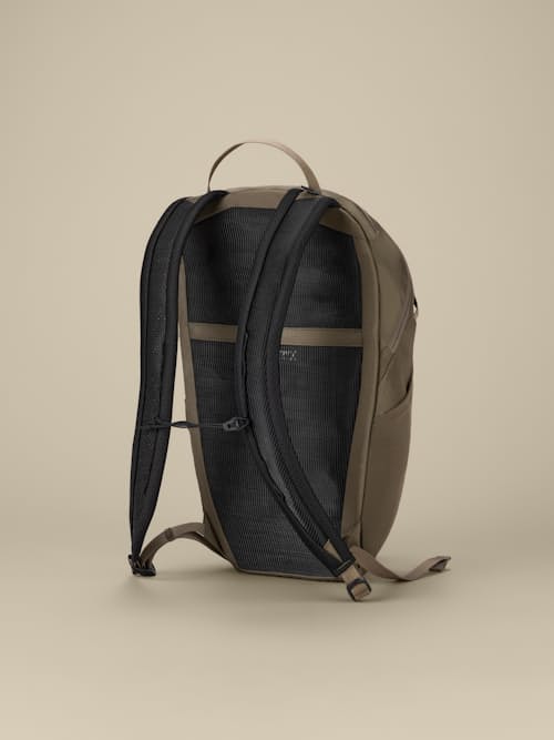 no crop image of Axios 10 Backpack