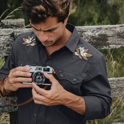 lifestyle image of Crosscut Deluxe Long Sleeve Snapshirt