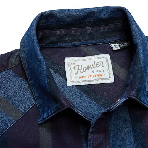 laydown detail image of Dust Up Denim Snapshirt