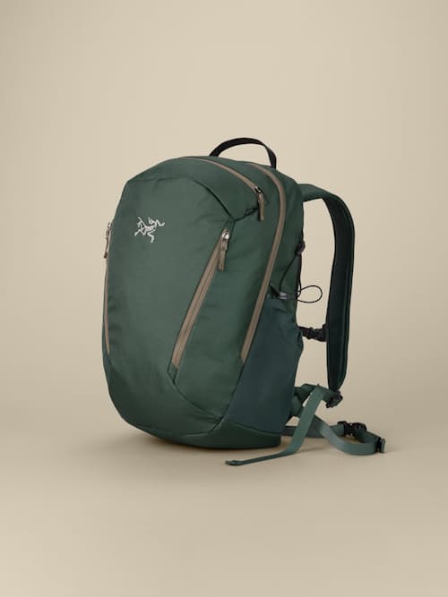 no crop image of Mantis 26 Backpack