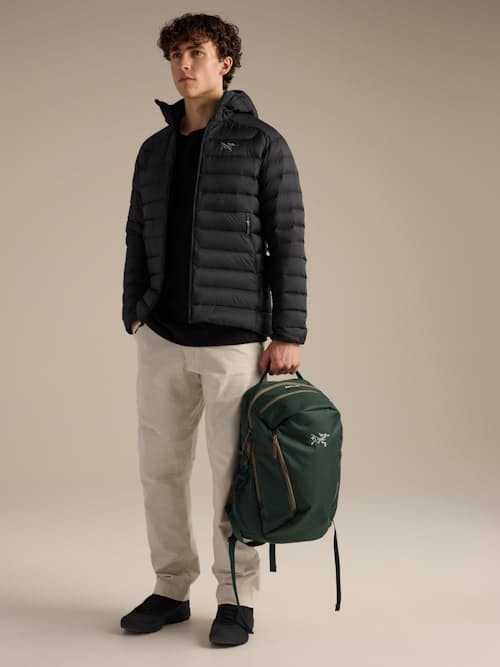 on model image of Mantis 26 Backpack