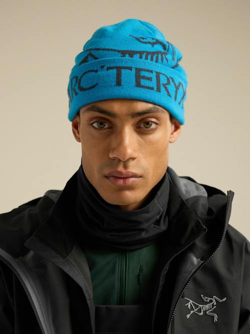 on model image of Bird Word Toque