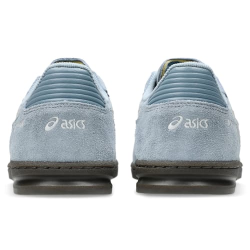 laydown image of Skyhand OG Sneaker