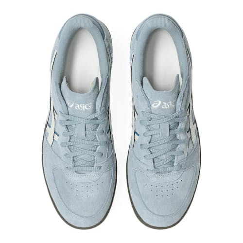 laydown image of Skyhand OG Sneaker