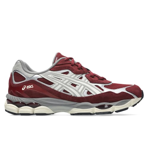 laydown image of Gel-NYC Sneaker