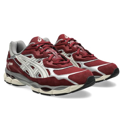 laydown image of Gel-NYC Sneaker