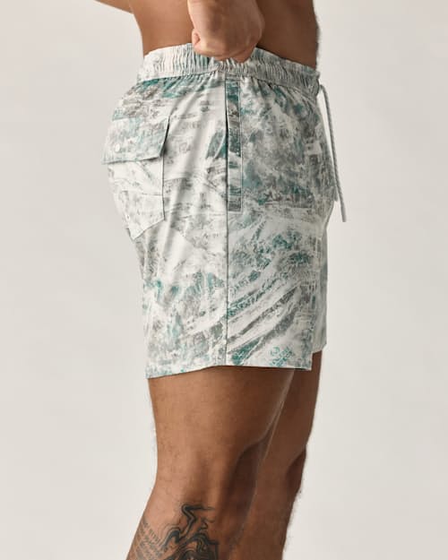 on model image of Performance Lined Swim Trunk - 5"