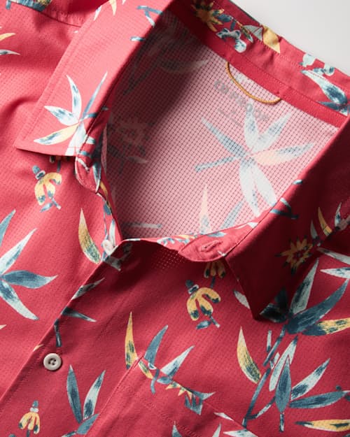 laydown detail image of Airweave Performance Shirt