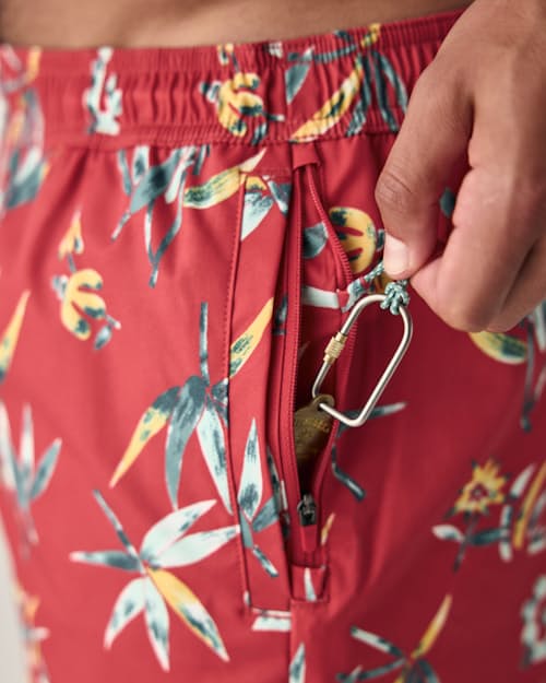 on model image of Performance Lined Swim Trunk - 5"