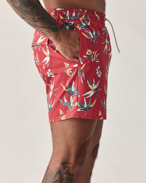 on model image of Performance Lined Swim Trunk - 5"
