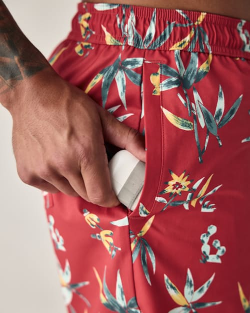 on model image of Performance Lined Swim Trunk - 5"
