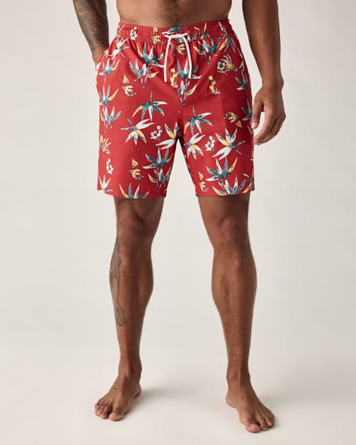 on model image of Performance Lined Swim Trunk - 7"