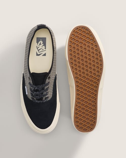 no crop image of Premium Authentic Sneaker