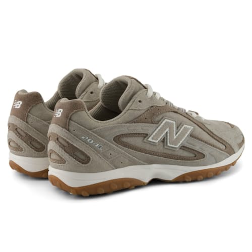 laydown image of 204L Sneaker