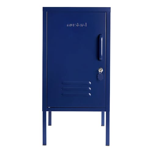 laydown image of The Shorty Locker