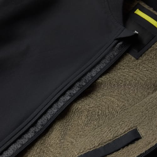laydown detail image of Layover Bomber