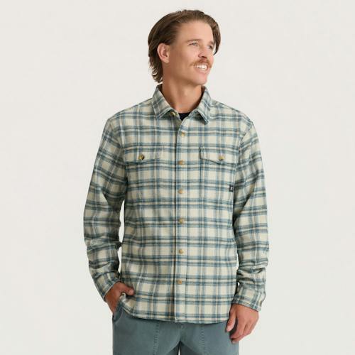 on model image of Nordsman Shirt 2.0