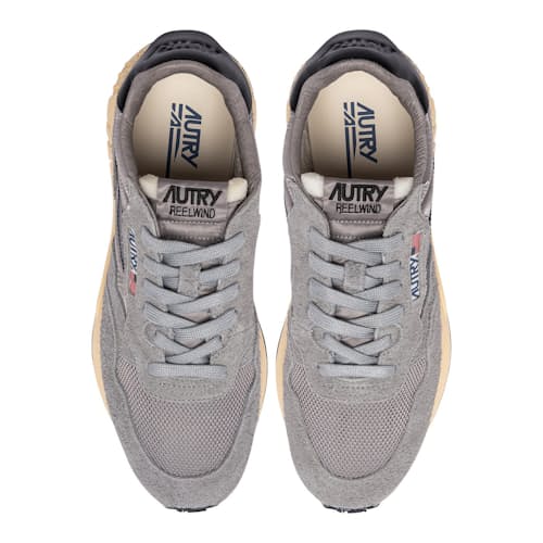 laydown image of Reelwind Trainer Sneaker