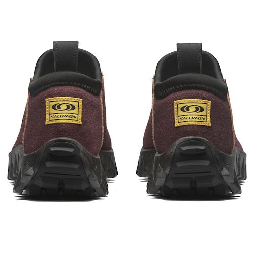 laydown image of Snowclog OG Sneaker