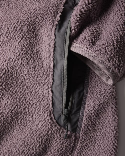laydown detail image of Tahr Fleece Jacket