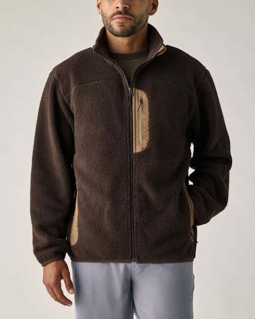 on model image of Tahr Fleece Jacket