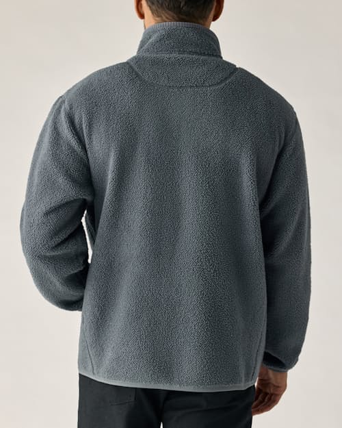 on model image of Tahr Fleece Jacket