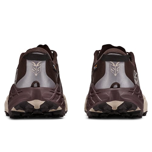 laydown image of Speedgoat 7 GTX Trail Sneaker