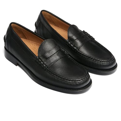laydown image of Ravena Loafer