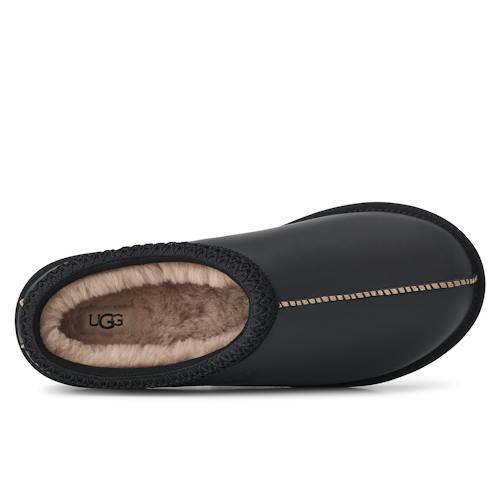 laydown image of Tasman Slipper