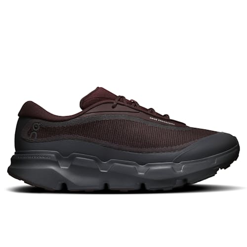 laydown image of Cloudsoma Hiking Sneaker