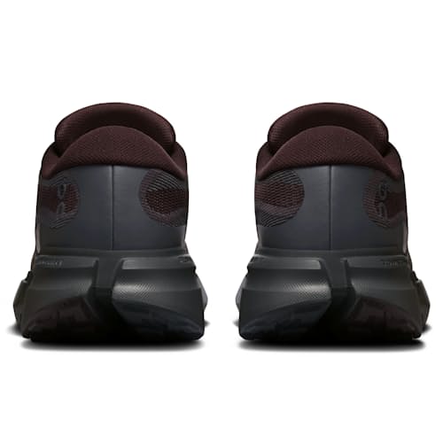 laydown image of Cloudsoma Hiking Sneaker